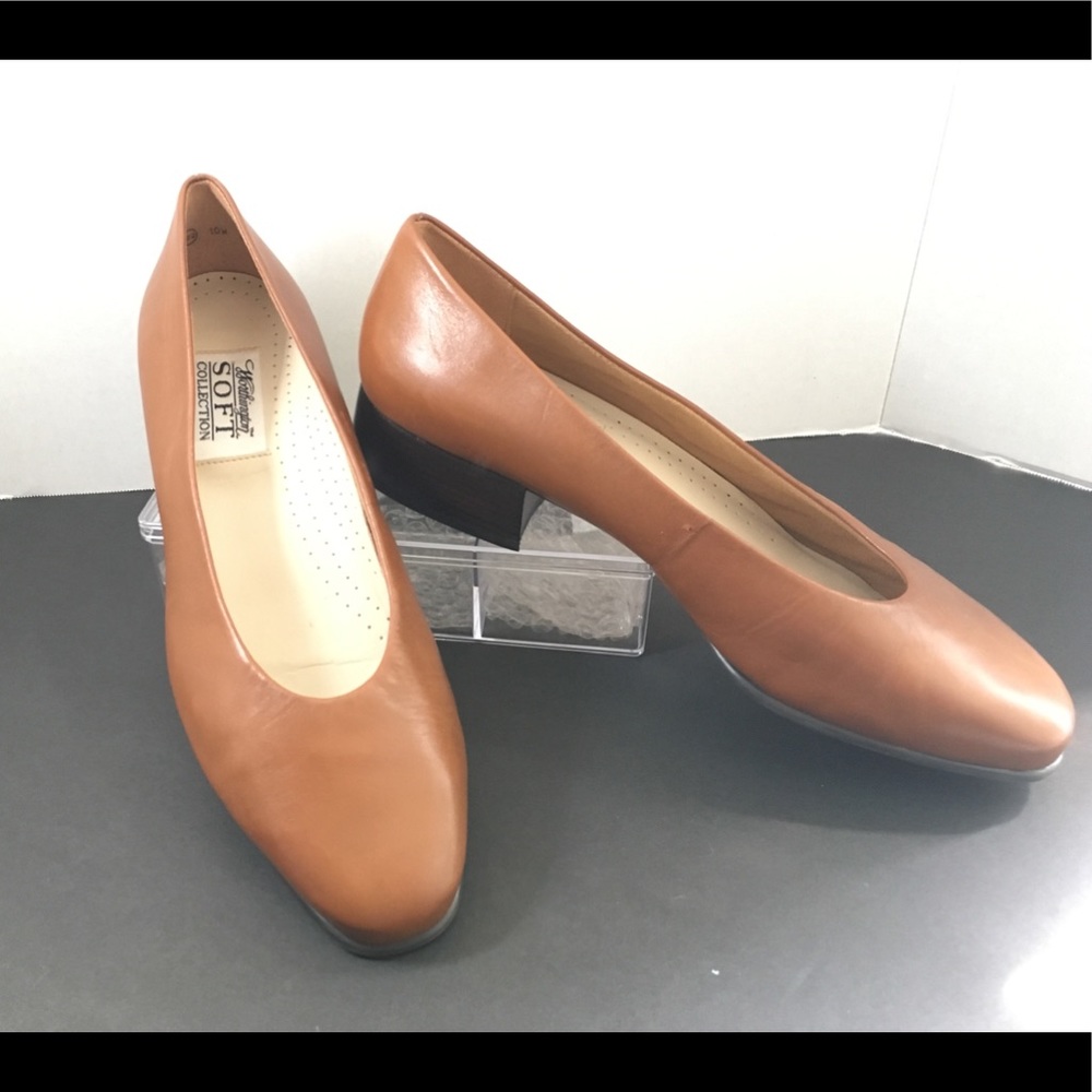 Worthington Soft Collection Leather Flat